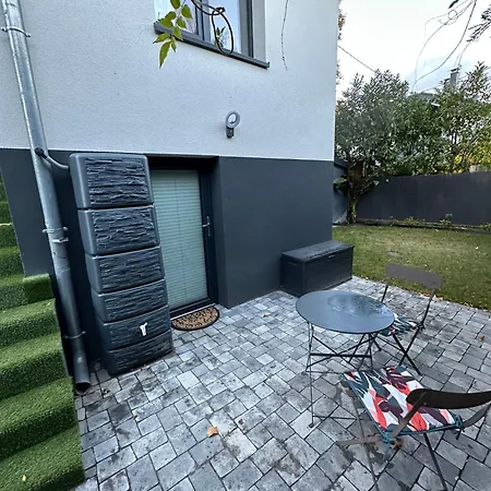 Elsass Canal Apartment *